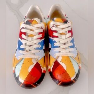 TORY BURCH Sz 6 Howell Court Printed Tumbled Calf Leather Roses des Vents/Ivory